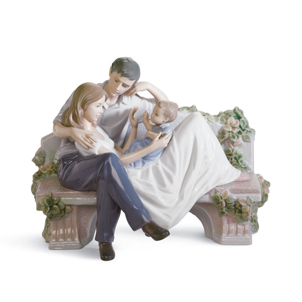 Lladro Porcelain A Priceless Moment Figurine Figurines Lladro 