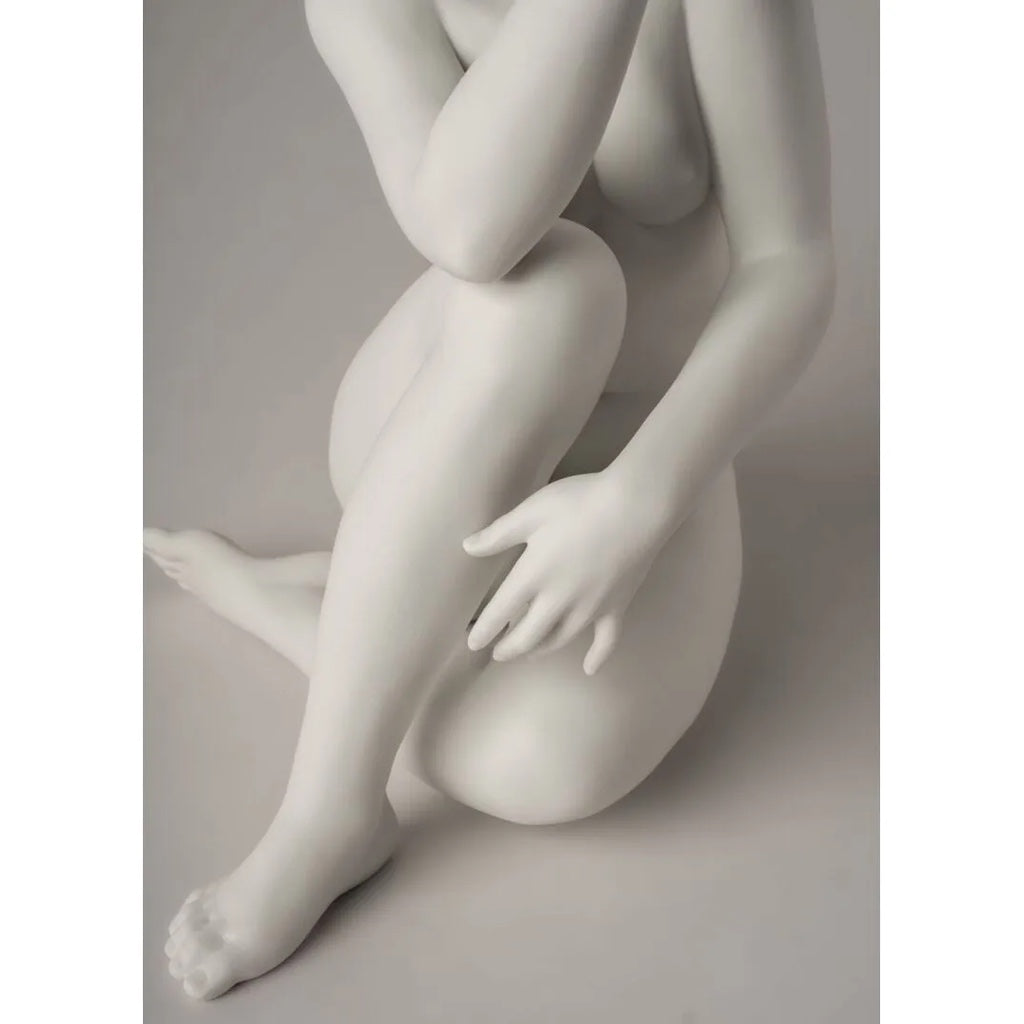 Lladro Porcelain Pure Calm Woman Figurine Figurines Lladro 