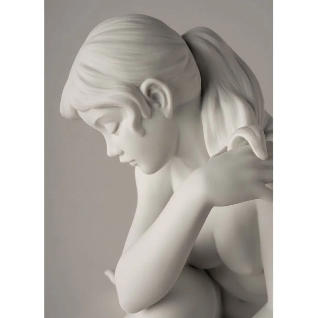 Lladro Porcelain Pure Calm Woman Figurine Figurines Lladro 