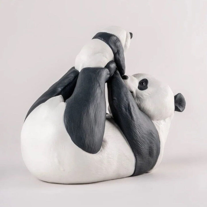 Lladro Porcelain Mommy Panda Figurine Figurines Lladro 