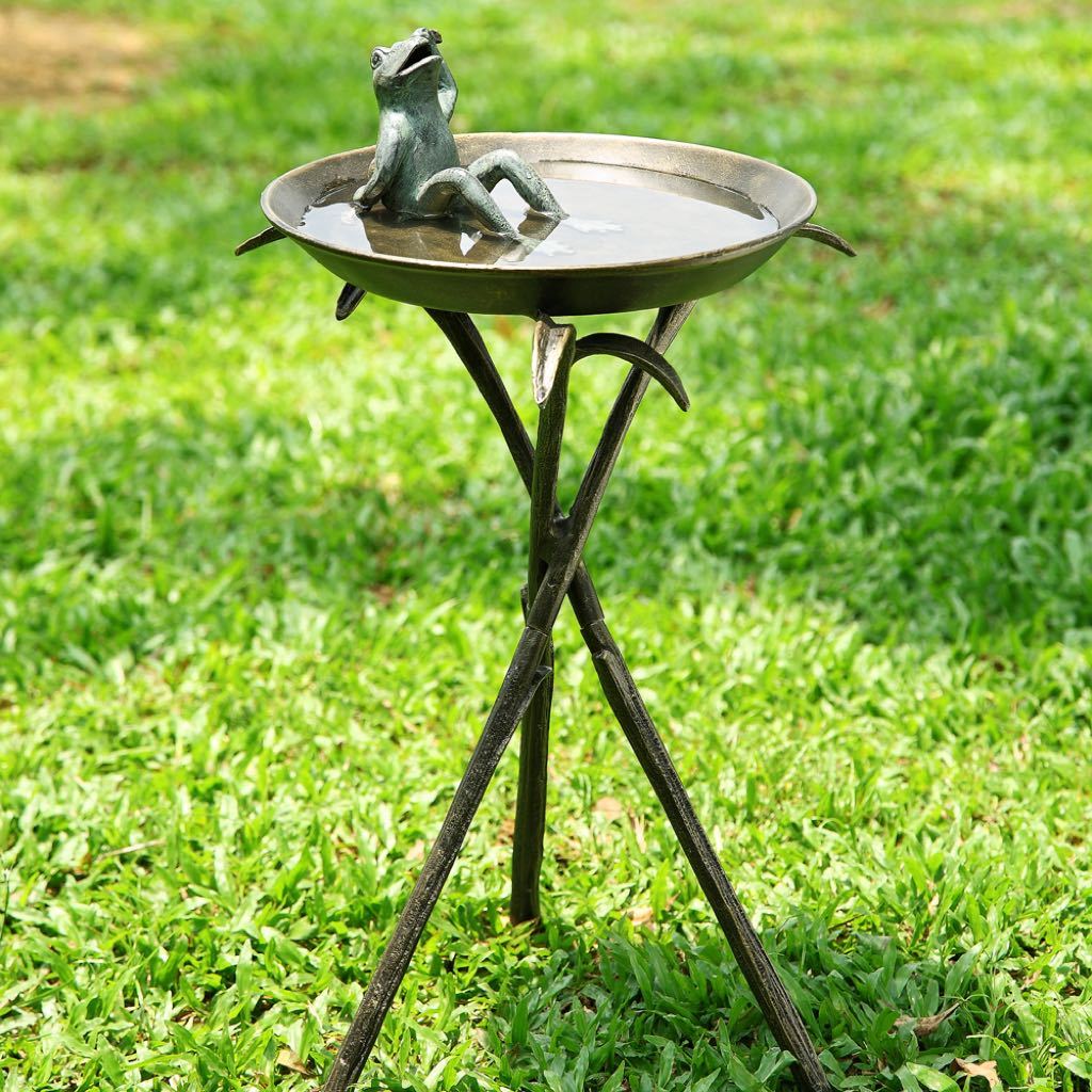 SPI Garden Cool Frog Bird Bath Bird Feeders SPI 